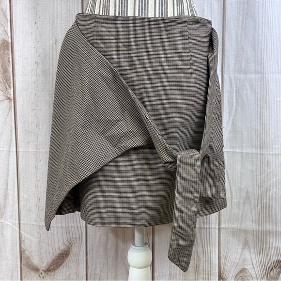 Rachel Zoe Mini Skirt Faux Wrap Side Tie Versatile Chic Subtle Pattern Brown 6 - Picture 5 of 11